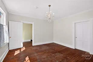 22 E 37th St, Savannah, GA 31401 - Photo 33