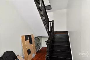 22 E 37th St, Savannah, GA 31401 - Photo 21