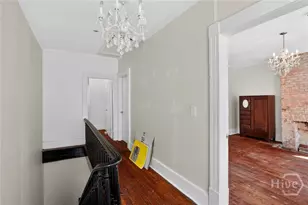 22 E 37th St, Savannah, GA 31401 - Photo 23