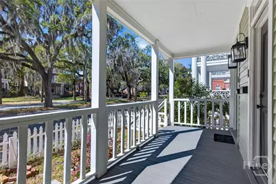 22 E 37th Street, Savannah, GA 31401 - Photo 5