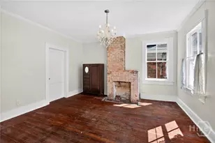 22 E 37th St, Savannah, GA 31401 - Photo 31