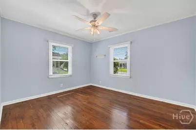 312 E 58th Street, Savannah, GA 31405 - Photo 33