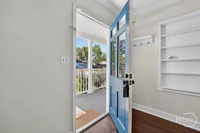 312 E 58th Street, Savannah, GA 31405 - Photo 7
