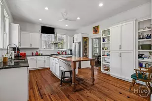 709 E 41st St, Savannah, GA 31401 - Photo 19