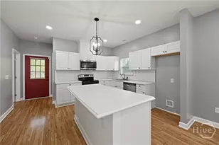 2010 Packard Ave, Savannah, GA 31405 - Photo 9
