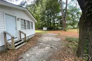 2108 E 65th St, Savannah, GA 31404 - Photo 23