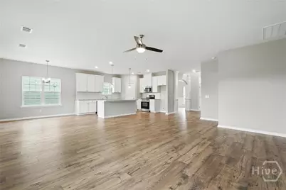153 Chilburn Circle, Savannah, GA 31302 - Photo 9