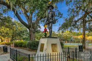 814 Drayton St, Savannah, GA 31401 - Photo 49