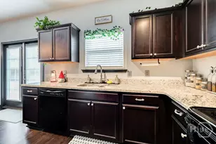 21 Castle Hill Rd, Savannah, GA 31419 - Photo 13