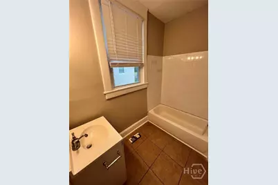 806 E Park Avenue, Savannah, GA 31401 - Photo 9