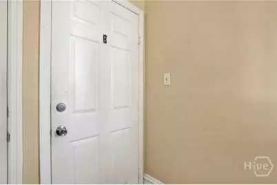 319 W 33rd Street, Savannah, GA 31401 - Photo 23