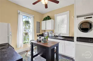 319 W 33rd St, Savannah, GA 31401 - Photo 11