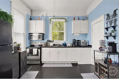 319 W 33rd Street, Savannah, GA 31401 - Photo 35