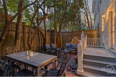 520 E Bryan Street, Savannah, GA 31401 - Photo 21