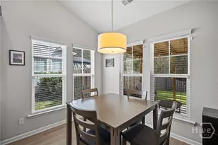 97 Crystal Lake Dr, Savannah, GA 31407 - Photo 9