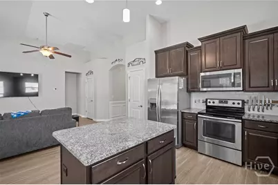 97 Crystal Lake Drive, Savannah, GA 31407 - Photo 5