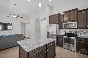 97 Crystal Lake Dr, Savannah, GA 31407 - Photo 5