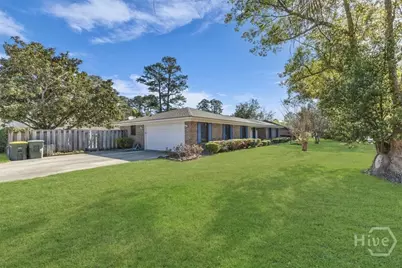 318 Sunderland Drive, Savannah, GA 31406 - Photo 3