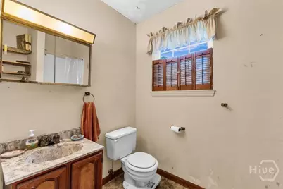 318 Sunderland Drive, Savannah, GA 31406 - Photo 19