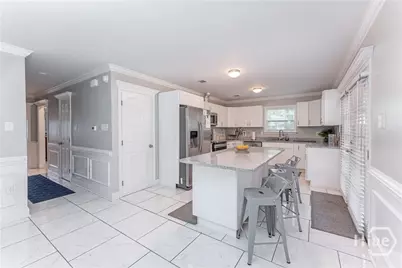 112 W 52nd Street, Savannah, GA 31405 - Photo 9