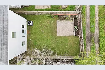 1112 E 31st Street, Savannah, GA 31404 - Photo 27