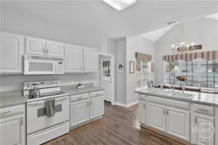 108 Chancery Ln, Savannah, GA 31410 - Photo 15
