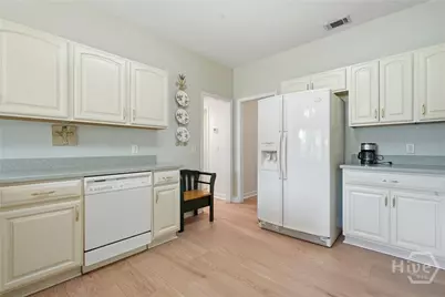 108 Chancery Lane, Savannah, GA 31410 - Photo 13