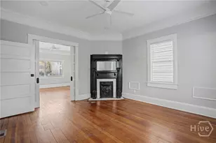 115 W 34th St, Savannah, GA 31401 - Photo 11
