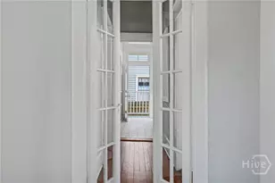 115 W 34th St, Savannah, GA 31401 - Photo 7