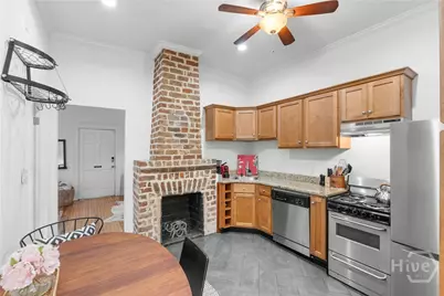 108 W Duffy Lane, Savannah, GA 31401 - Photo 7