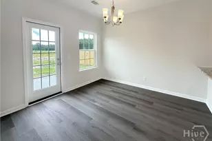 180 Pitchline Dr, Hinesville, GA 31313 - Photo 5