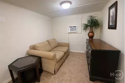 5013-B Ogeechee Road #10, Savannah, GA 31405 - Photo 5