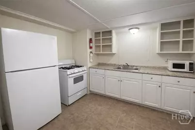 5013-B Ogeechee Road #10, Savannah, GA 31405 - Photo 3