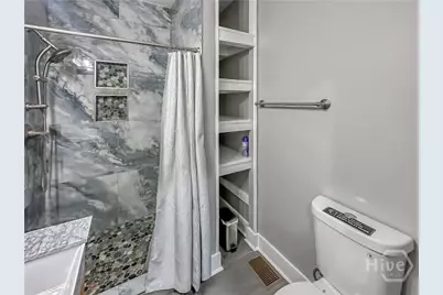 306 W 42nd Street #A, Savannah, GA 31401 - Photo 19