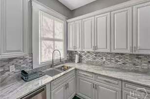 306 W 42nd St, Savannah, GA 31401 - Photo 11