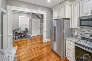 306 W 42nd St, Savannah, GA 31401 - Photo 13