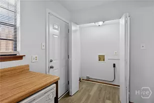 2220 E Victory Dr, Savannah, GA - Photo 19