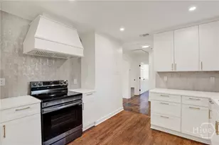 2028 Hawthorne St, Savannah, GA 31404 - Photo 13