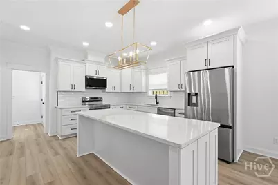 1205 E 34th Street, Savannah, GA 31404 - Photo 13