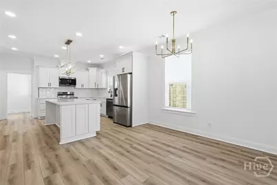 1205 E 34th Street, Savannah, GA 31404 - Photo 11