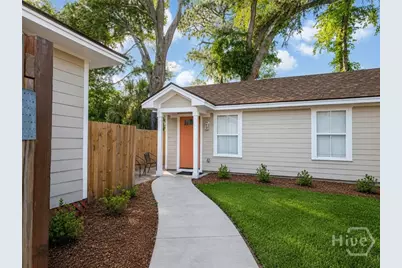 2344 & 2344 1/2 Camelia Court, Savannah, GA 31404 - Photo 7