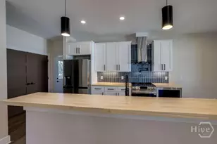 7221 Van Buren Ave, Savannah, GA 31406 - Photo 9
