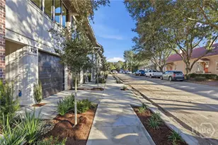 104 Pearl St, Savannah, GA 31405 - Photo 25