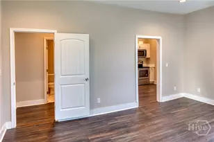 1114 E Anderson St, Savannah, GA 31404 - Photo 9