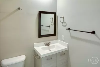 1114 E Anderson Street, Savannah, GA 31404 - Photo 17