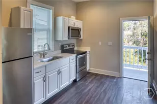 1114 E Anderson St, Savannah, GA 31404 - Photo 11