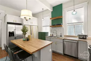 545 E Park Ave, Savannah, GA 31401 - Photo 13