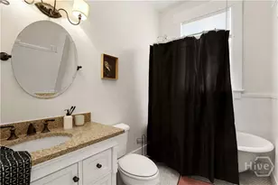 545 E Park Ave, Savannah, GA 31401 - Photo 23
