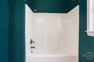 310 E Park Ave, Savannah, GA 31401 - Photo 33