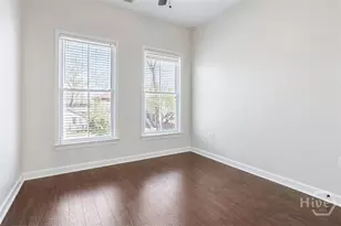 310 E Park Ave, Savannah, GA 31401 - Photo 33